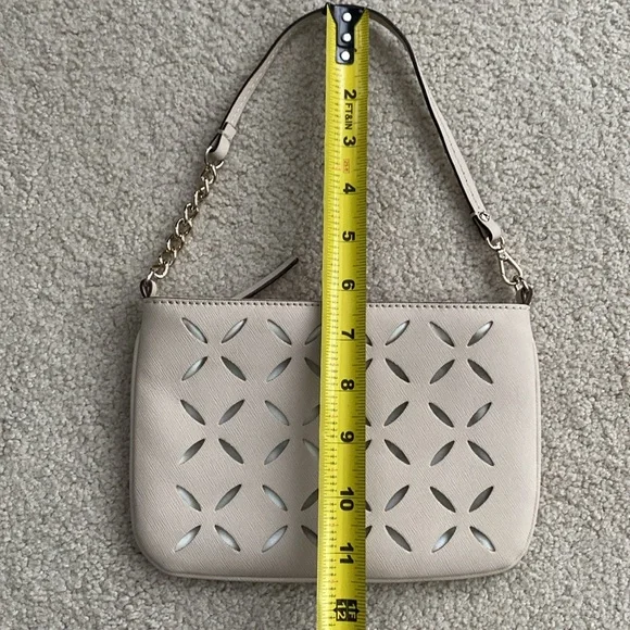 Wristlet - Picture 7 of 9